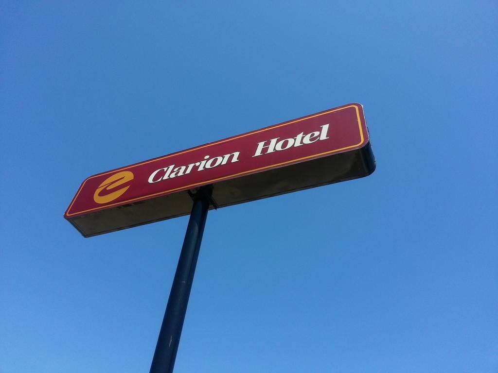 Clarion Hotel Beachfront Маккино Сити Экстерьер фото