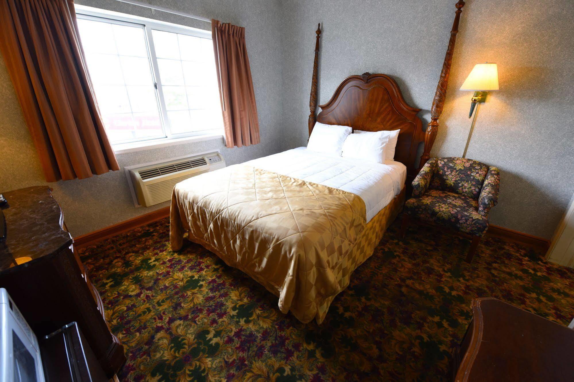 Clarion Hotel Beachfront Маккино Сити Экстерьер фото